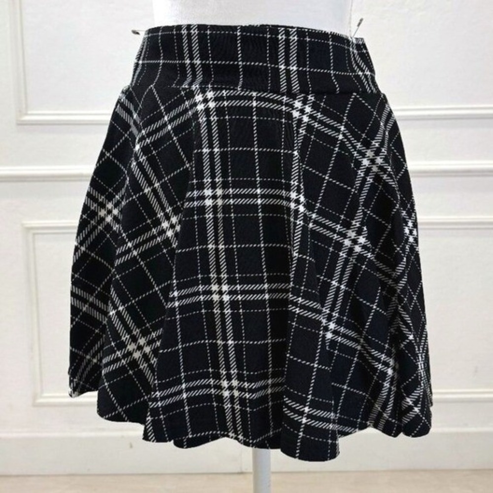 Black White Plaid Checkered Skater Skirt Skort Women XS with Shorts 90s Y2K